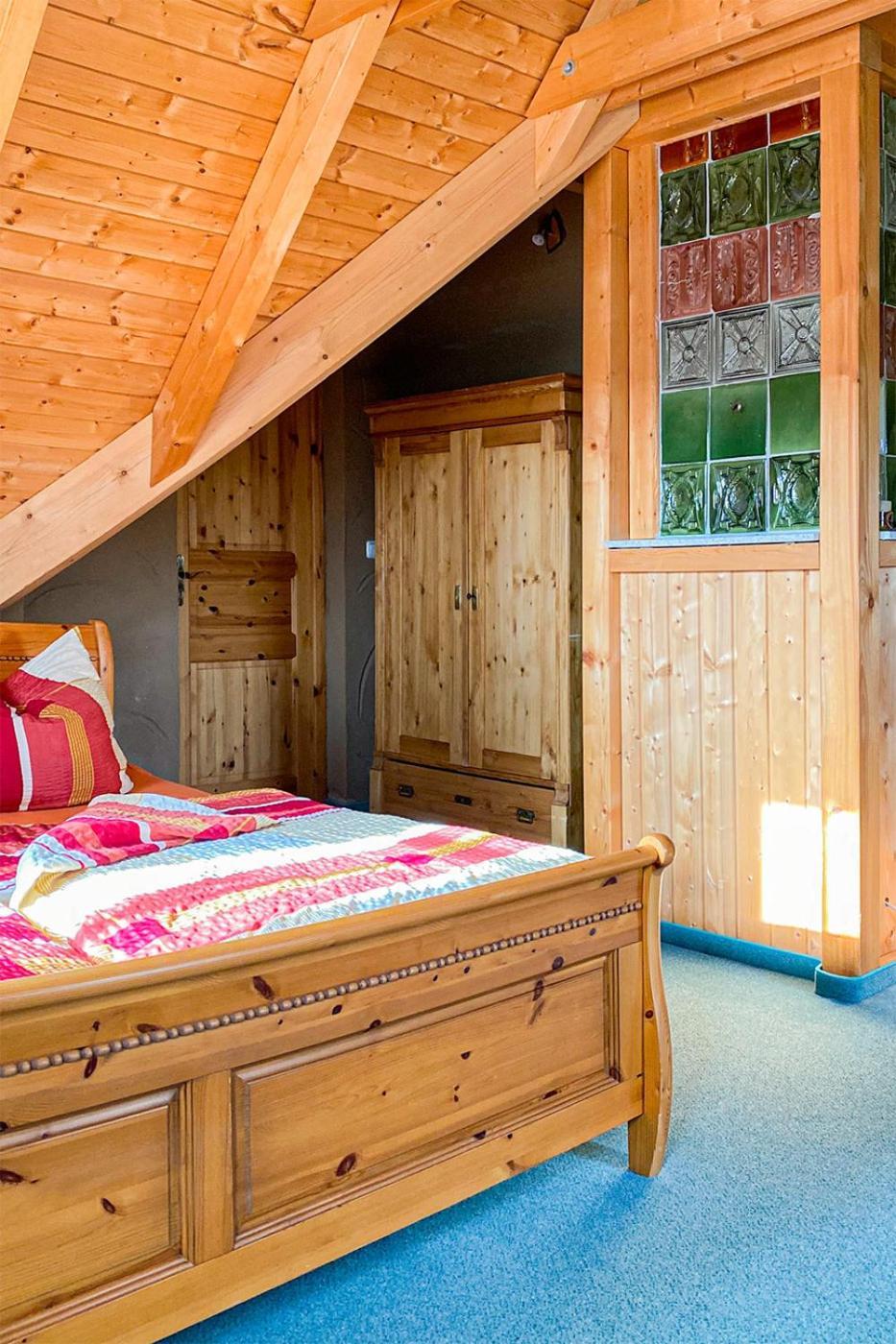 Hotel Olbernhau Mit Sauna - Kleines Landhotel Zur Ofenschenke Экстерьер фото
